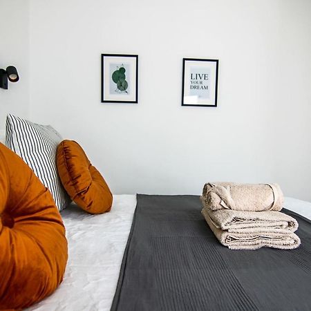 파포스 Phaedrus Living: Seaside Luxury Flat Lighthouse 62 아파트 외부 사진