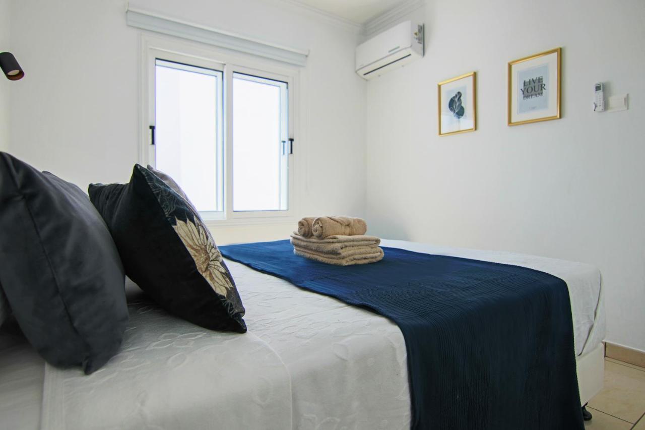 파포스 Phaedrus Living: Seaside Luxury Flat Lighthouse 62 아파트 외부 사진